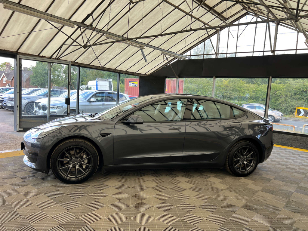 Tesla Model 3 Saloon LG71YJO Grey #4