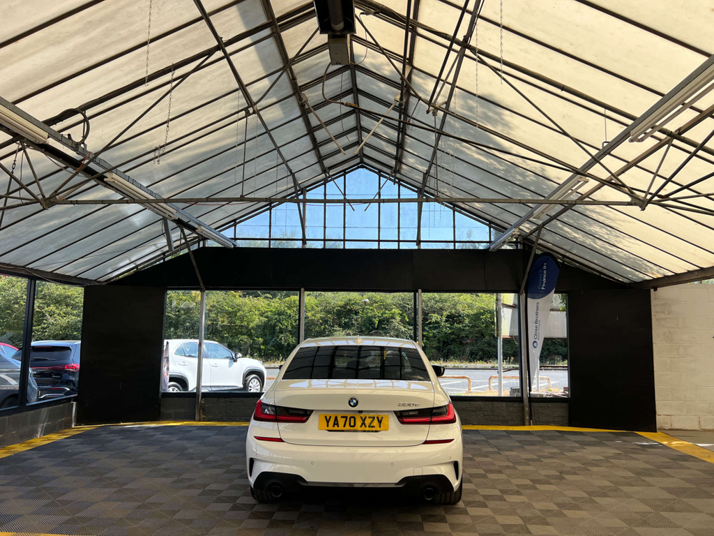 BMW 3 Series 330E M Sport White #5