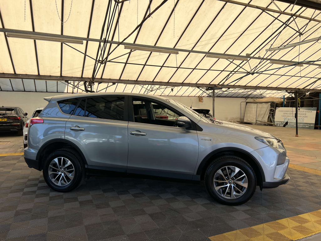 Toyota Rav 4 Suv Silver