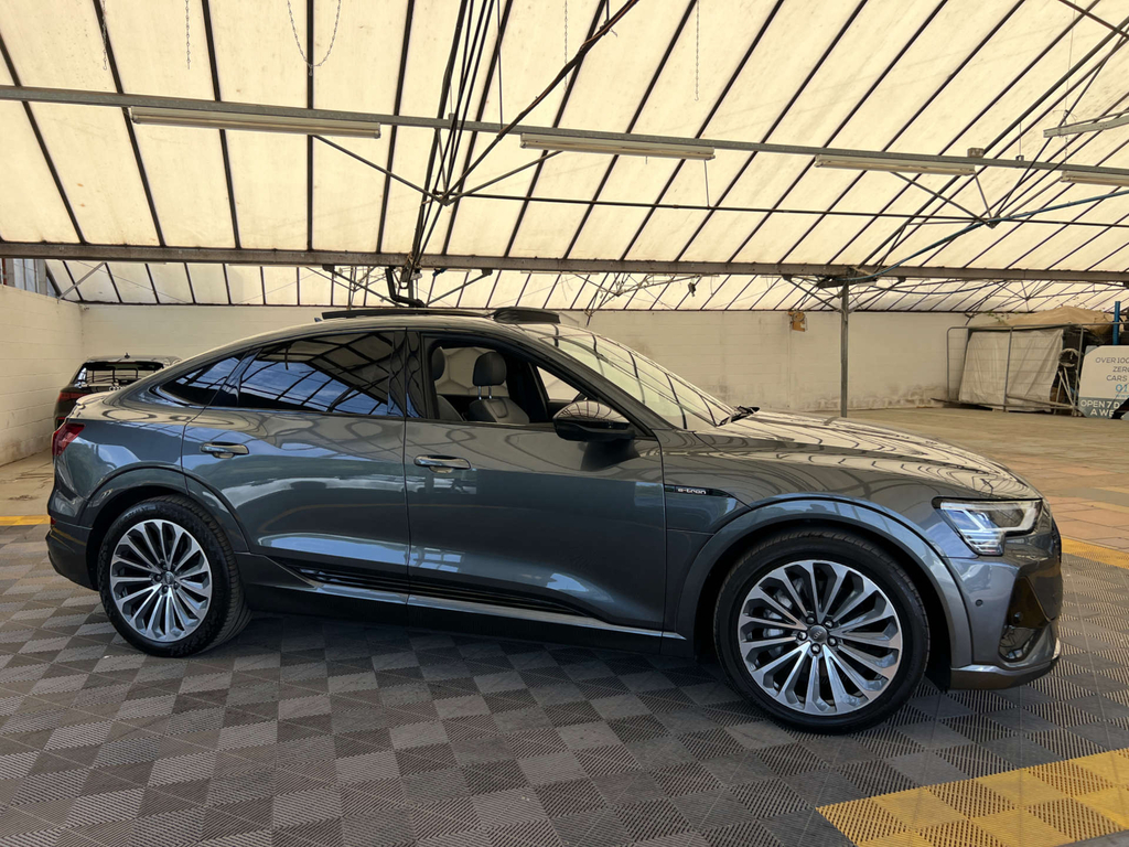 Audi E-tron E-tron Sportback 55 Launch Edition Quattro Grey