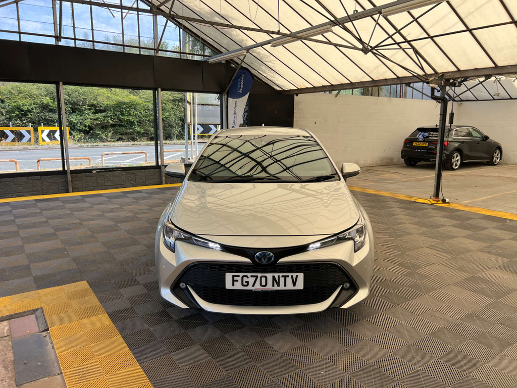 Toyota Corolla Design Silver #2
