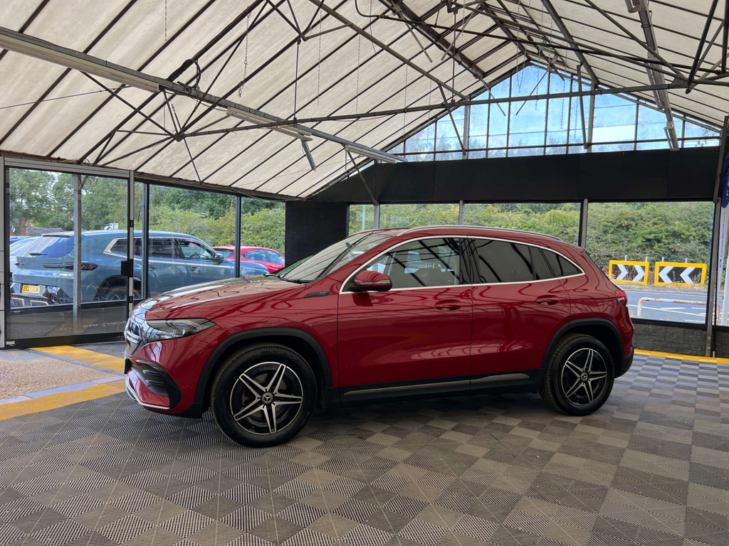 Mercedes-Benz EQA Suv Red #2