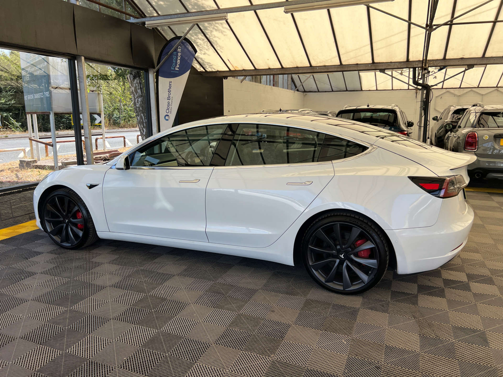 Tesla Model 3 Model 3 Performance Awd BP69XYF White #4