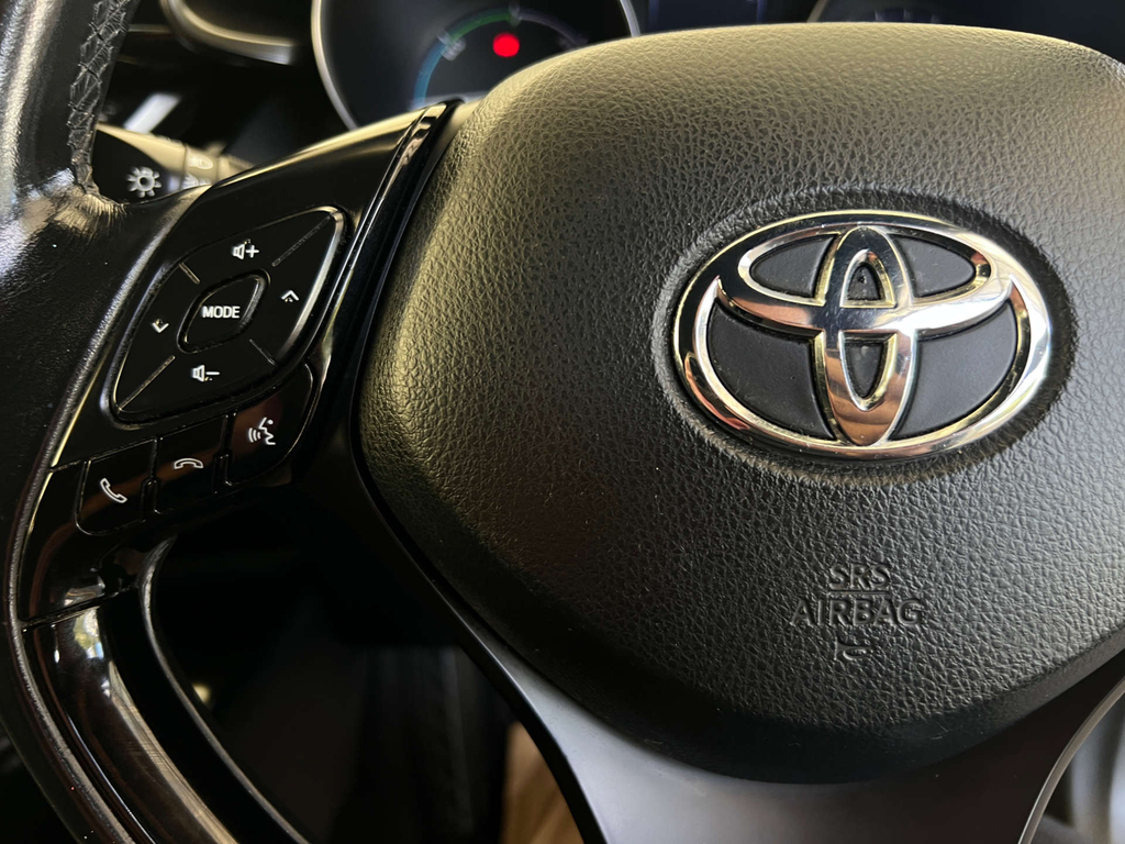 Toyota C-Hr 1.8 Hybrid Excel Cvt #10