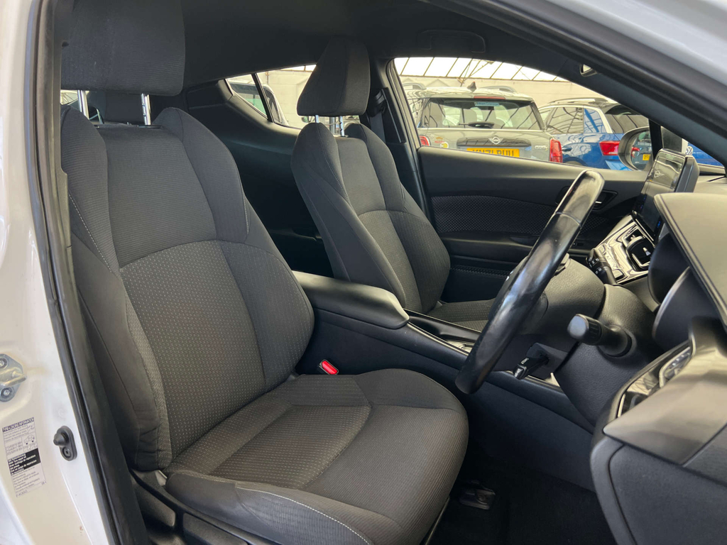 Toyota C-Hr 1.8 Hybrid Excel Cvt #7