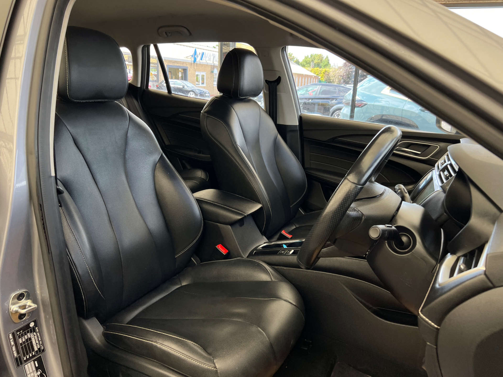 MG MG5 Estate Silver #6