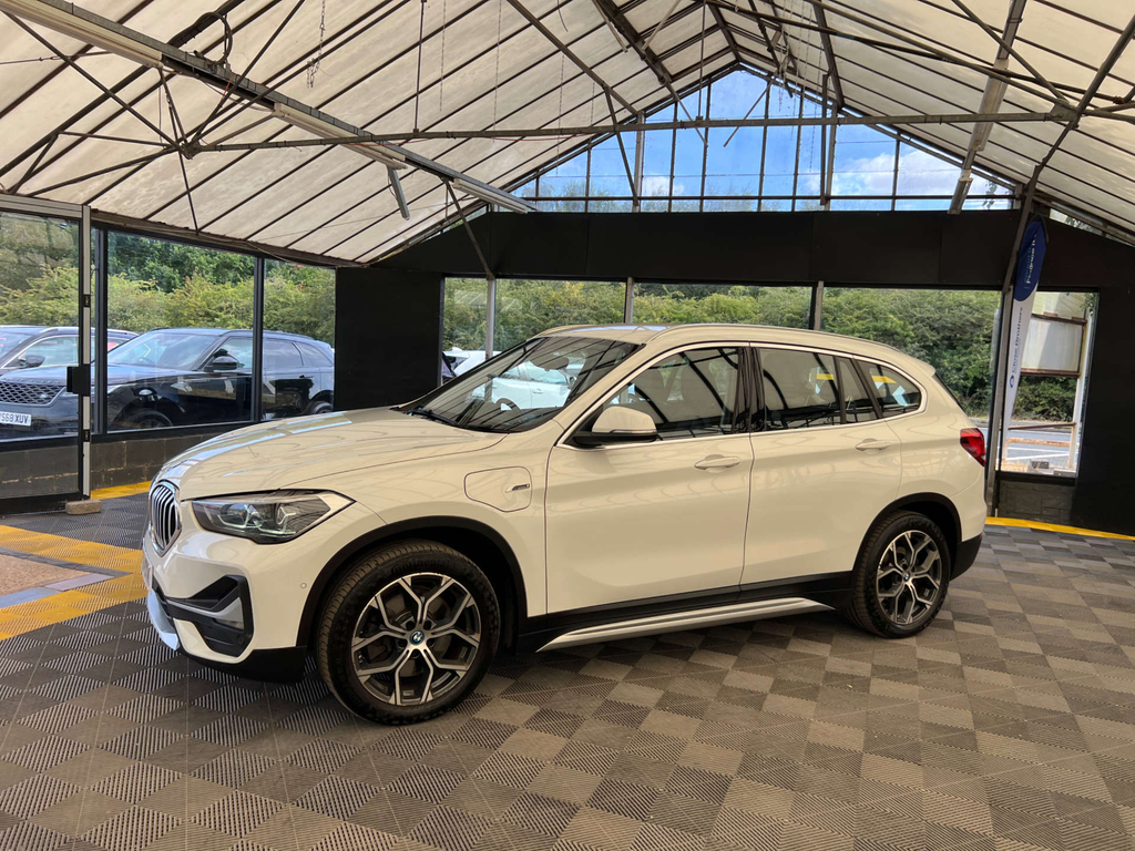 BMW X1 Suv White #3