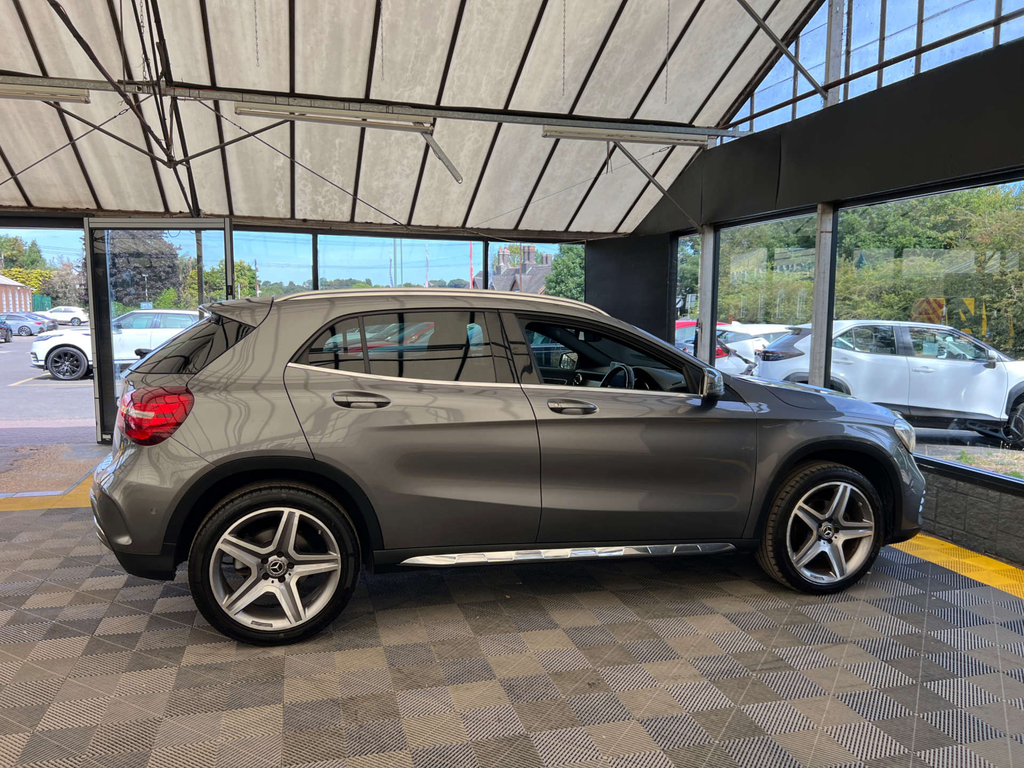 Mercedes-Benz GLA Class Gla 180 Amg Line Edition Grey #5