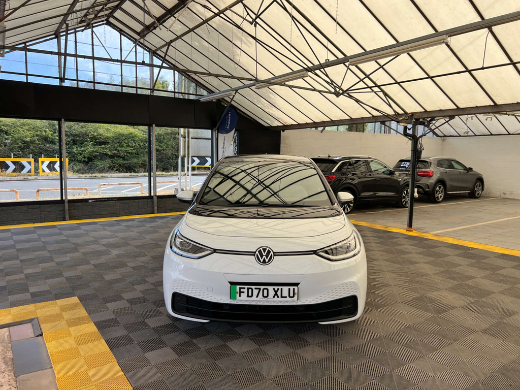 Volkswagen ID.3 Hatchback White #2