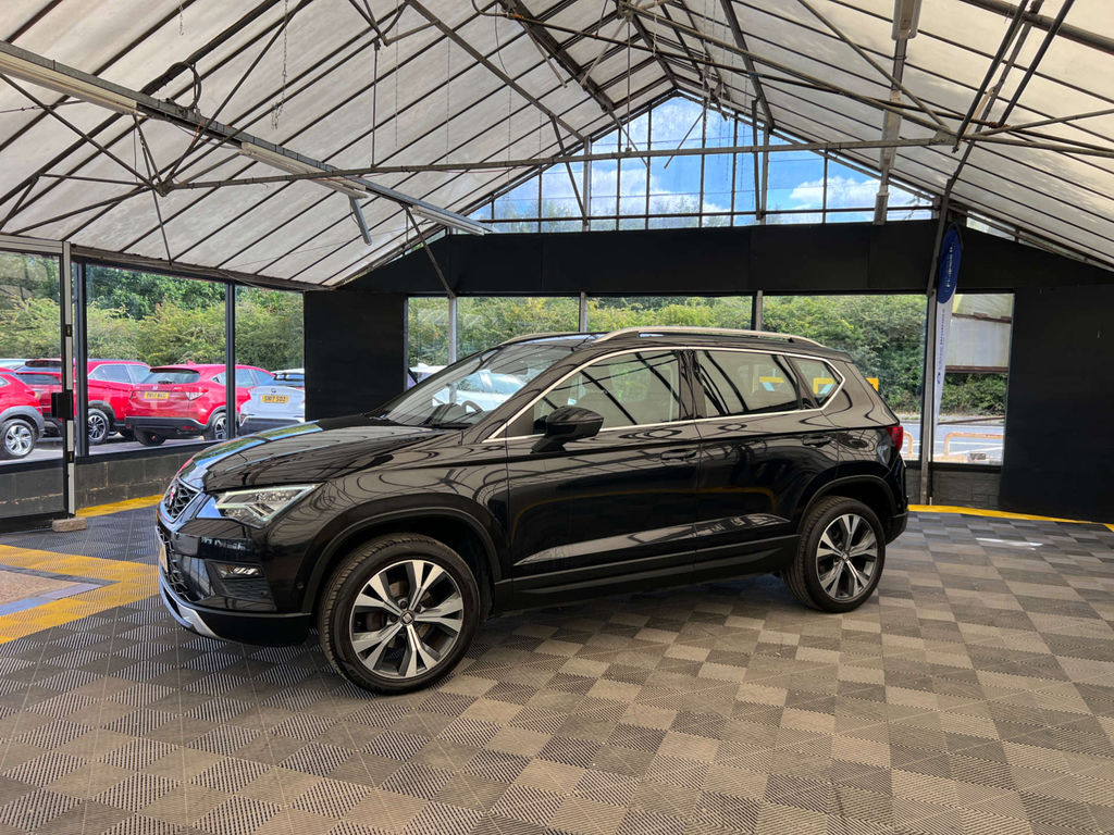 Seat Ateca Suv Black #3