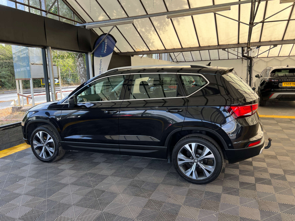 Seat Ateca Suv Black #4