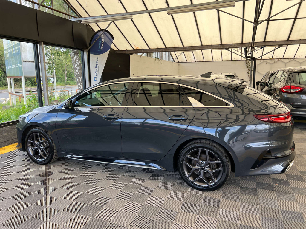 Kia Proceed Estate Grey #5