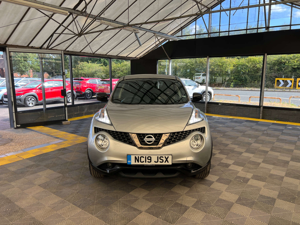 Nissan Juke Juke Bose Personal Edition Silver #2