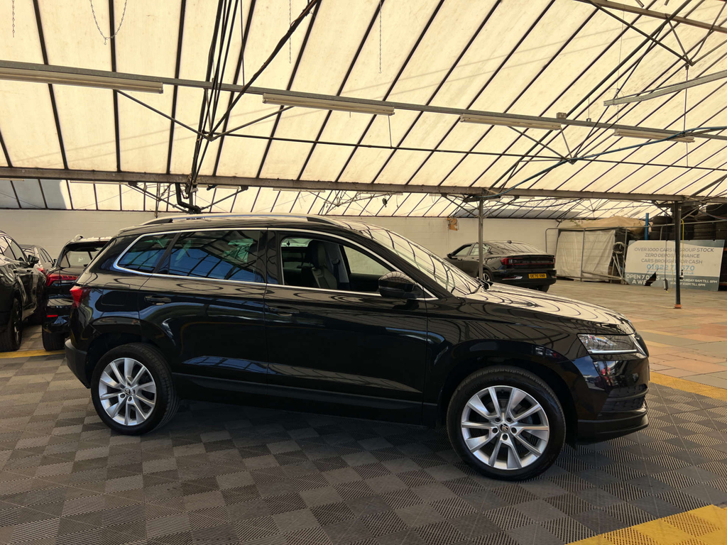 Skoda Karoq Suv Black