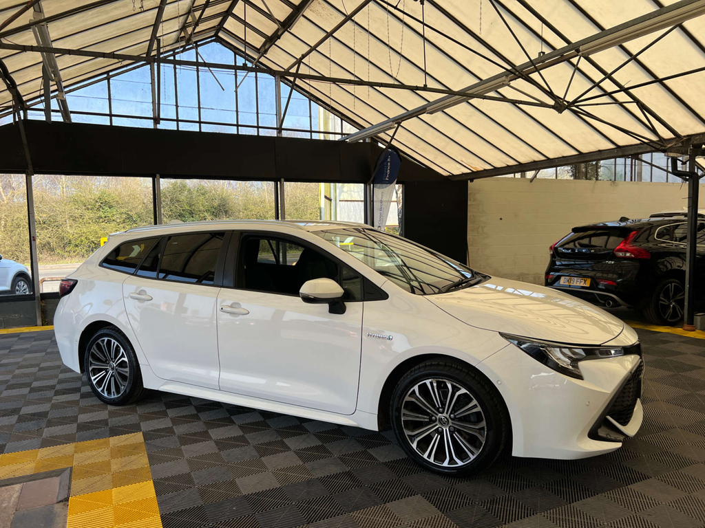 Toyota Corolla Vvt-i Design White #2