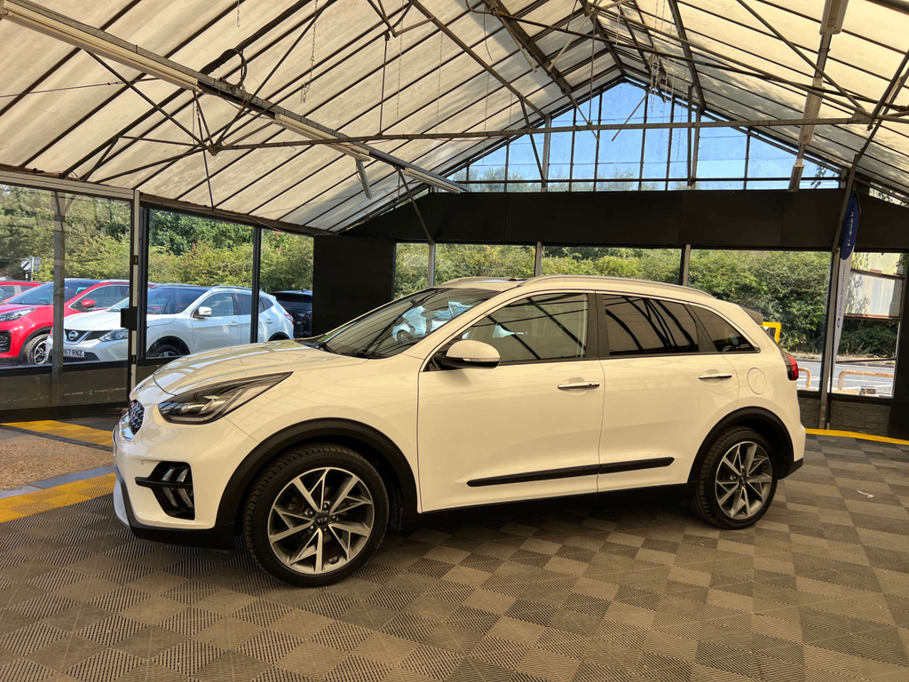 Kia Niro Niro 4 Hev S-a White #3