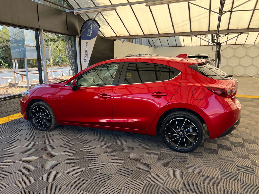 Mazda 3 Hatchback Red #4