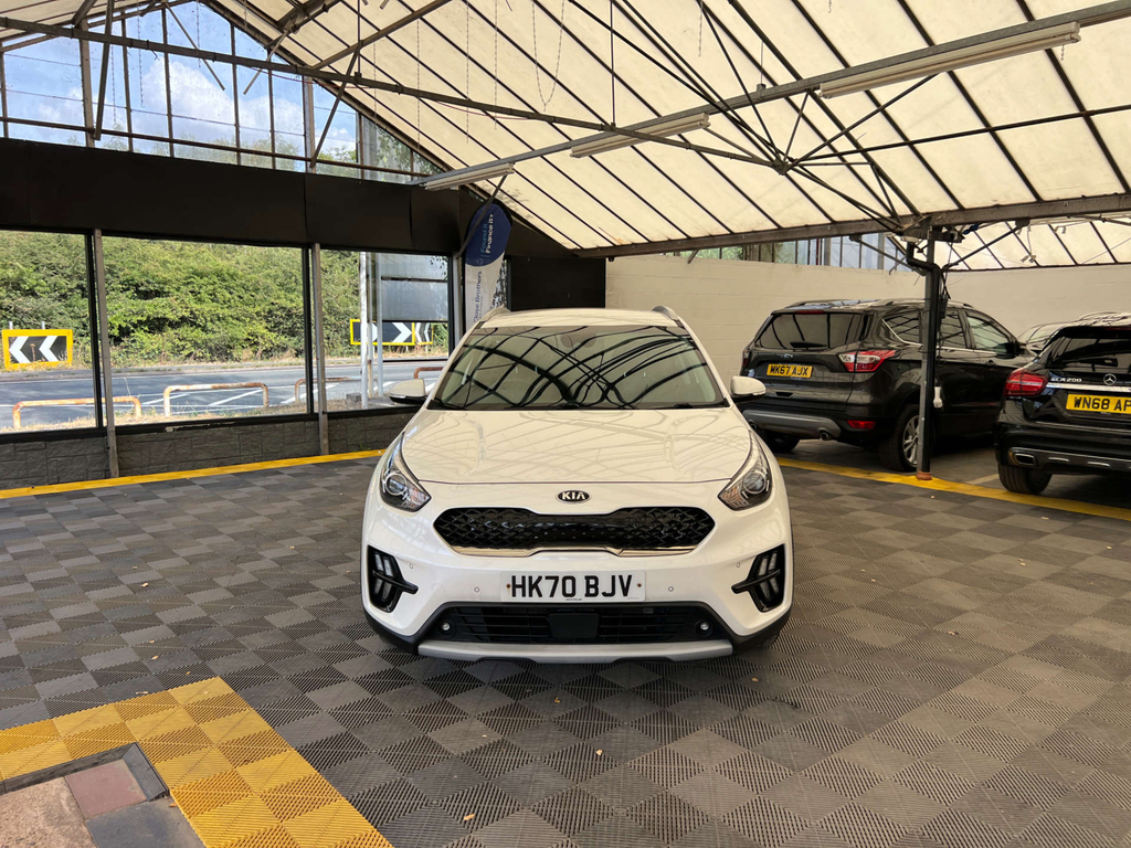 Kia Niro Suv White #2