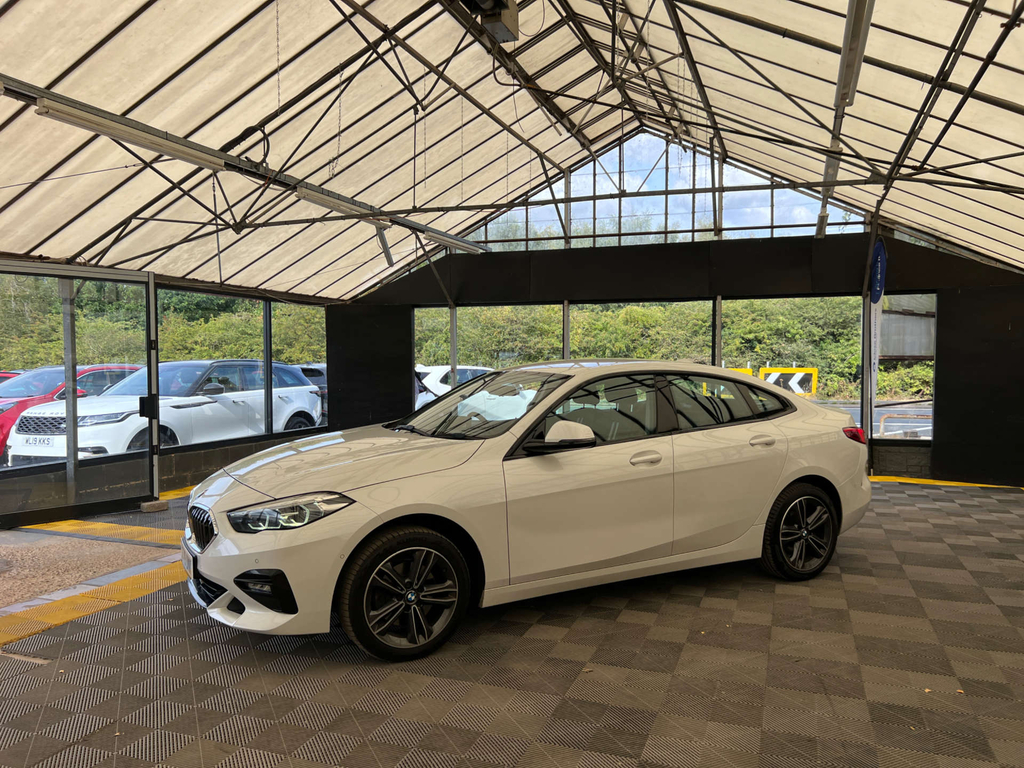 BMW 2 Series Coupe White #2