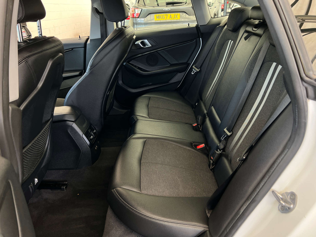 BMW 2 Series 1.5 218I M Sport Mpv Dct Euro 6 Ss White #17
