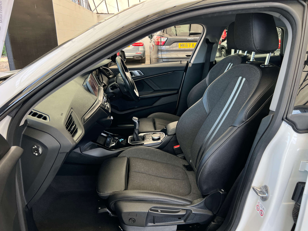 BMW 2 Series 1.5 218I M Sport Mpv Dct Euro 6 Ss White #15
