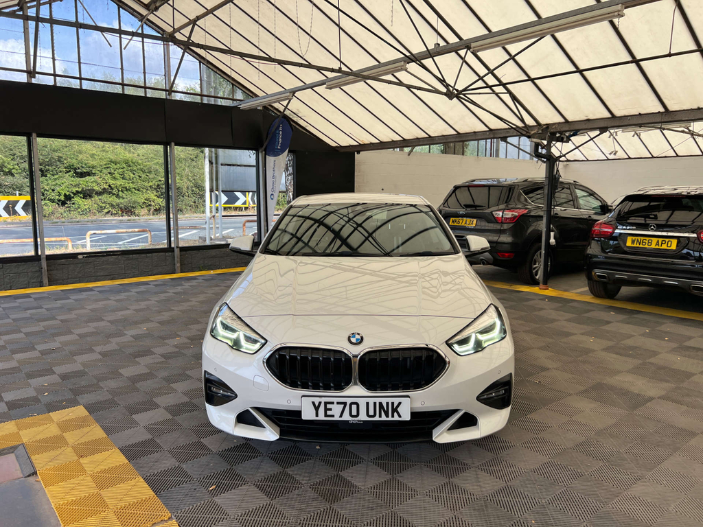 BMW 2 Series Coupe White