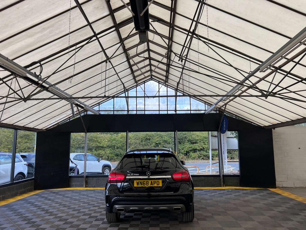 Mercedes-Benz GLA Class Suv Black #5