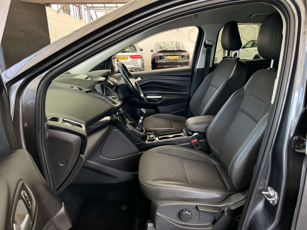 Ford Kuga 1.5T Ecoboost Zetec Suv Euro 6 White #18