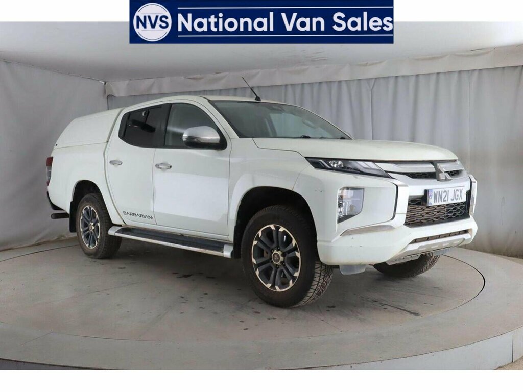 Mitsubishi L200 2.2 Di-d Dc Barbarian 4Wd Euro 6 Ss White