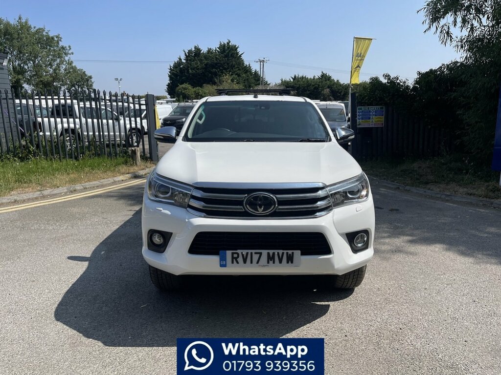 Toyota HILUX 2.4 D-4d Invincible 4Wd Euro 6 Tss, 3.5T White #3