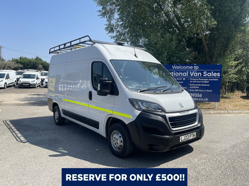 Peugeot Boxer 2.2 Bluehdi 335 Professional Premium L2 H2 Euro LJ23PTM White #2
