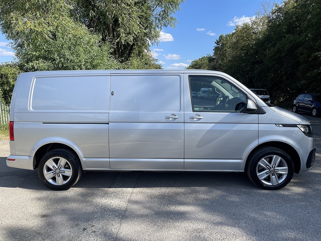 Volkswagen Transporter 2.0 Tdi T32 Highline Dsg Fwd Lwb Euro 6 Ss KN23OAE Silver #5