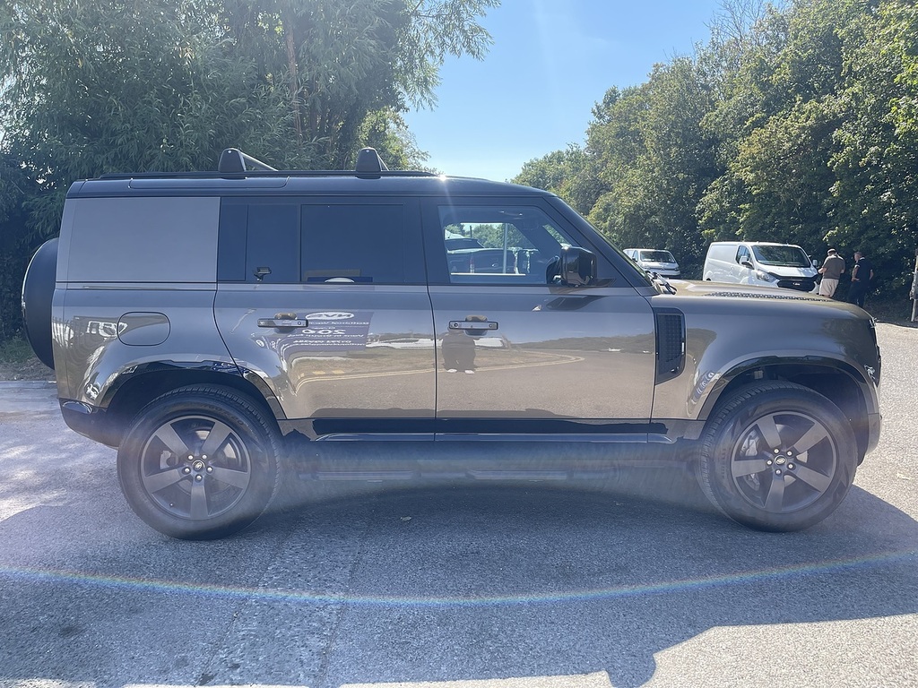 Land Rover Defender 110 3.0 D300 Mhev X-dynamic Hse Hard Top Suv 4Wd MD23YZY Brown #5