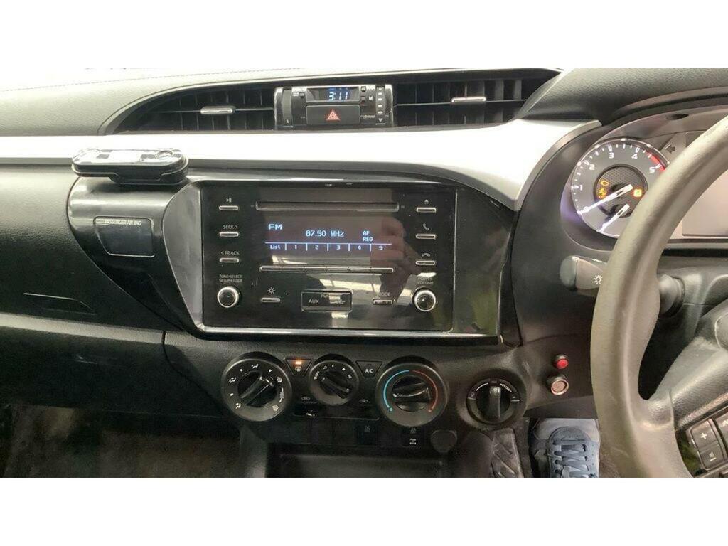 Toyota HILUX 2.8 D-4d Invincible X Double Cab Pickup 4Wd E Blue #9