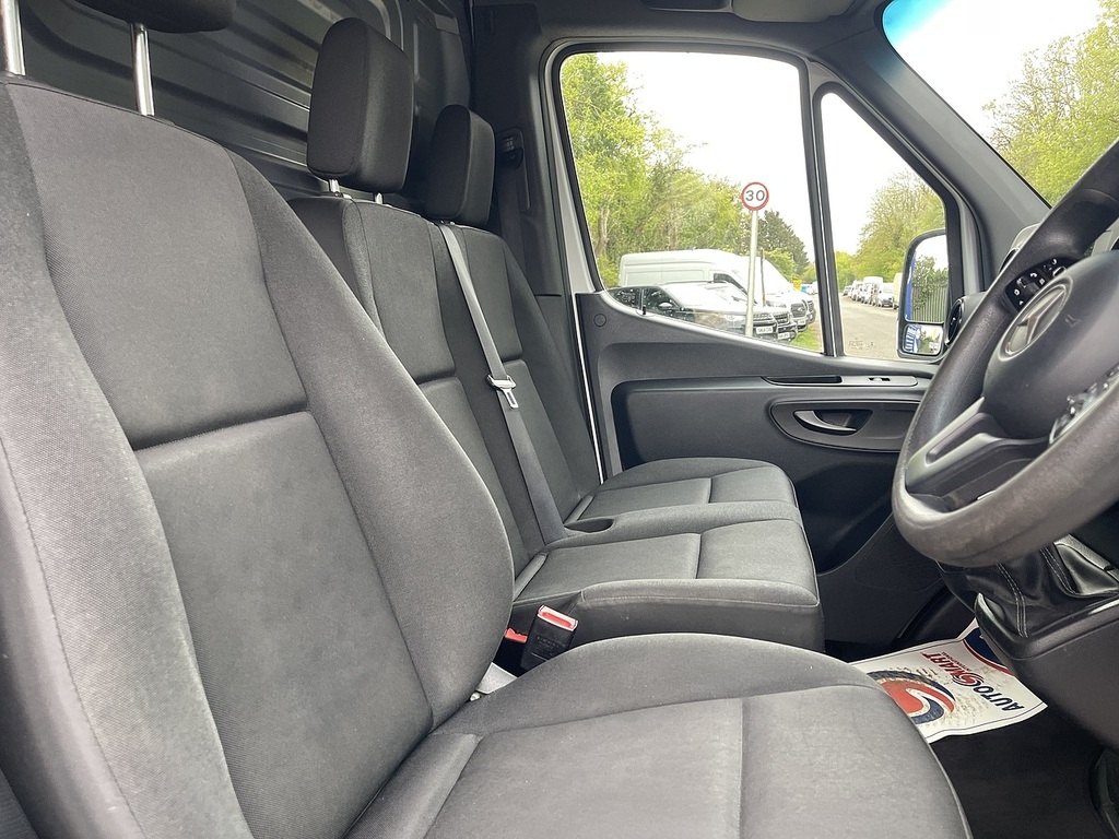 Mercedes-Benz Sprinter 2.0 315 Cdi Premium Rwd L3 H2 Euro 6 Ss White #37