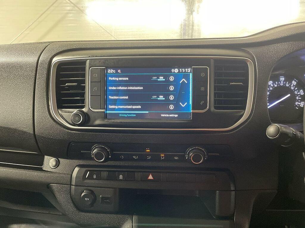 Peugeot Expert 1200 2.0 Bluehdi 145 Professional Prem Crew Van Grey #8