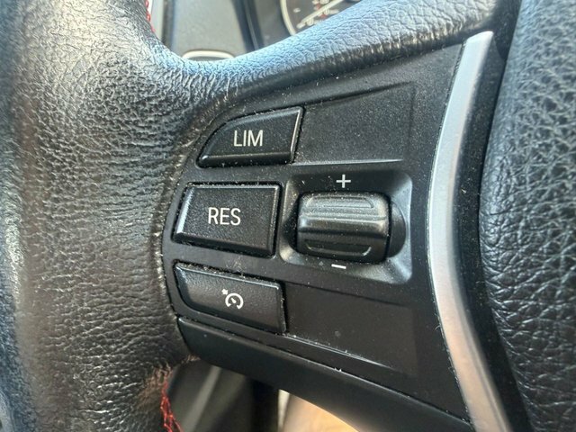 BMW 1 Series 1.5 118I Se Euro Black #17