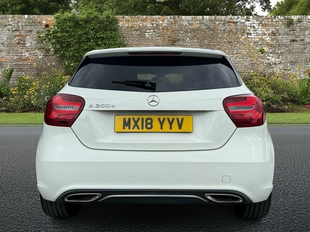 Mercedes-Benz A Class 2.1 A200d Sport Edition Hatchback Manua White #5