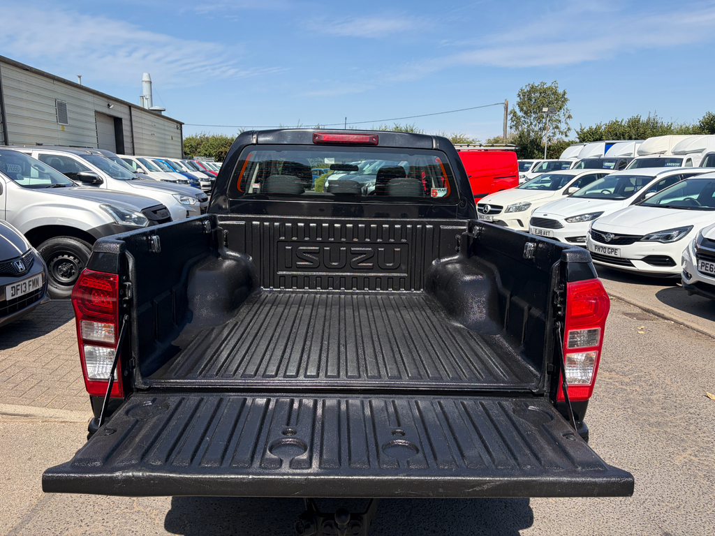 Isuzu D-Max 1.9 Td Utah Pickup 4Wd Euro 6 164 White #9