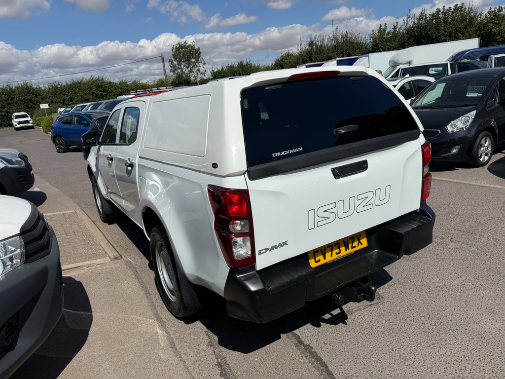 Isuzu D-Max Utility Dcb 4X4 Truckman Top White #5