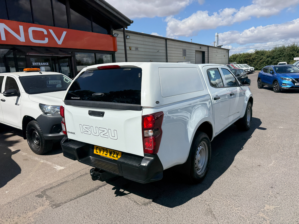 Isuzu D-Max Utility Dcb 4X4 Truckman Top White #3