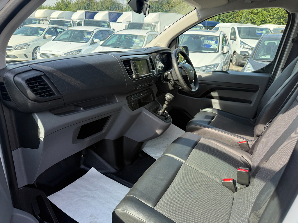 Toyota PROACE 2.0D Icon Long Panel Van 6Dr Lwb Eur White #7