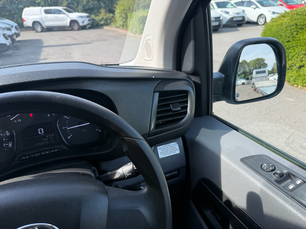 Toyota PROACE 2.0D Icon Long Panel Van 6Dr Lwb Eur White #11