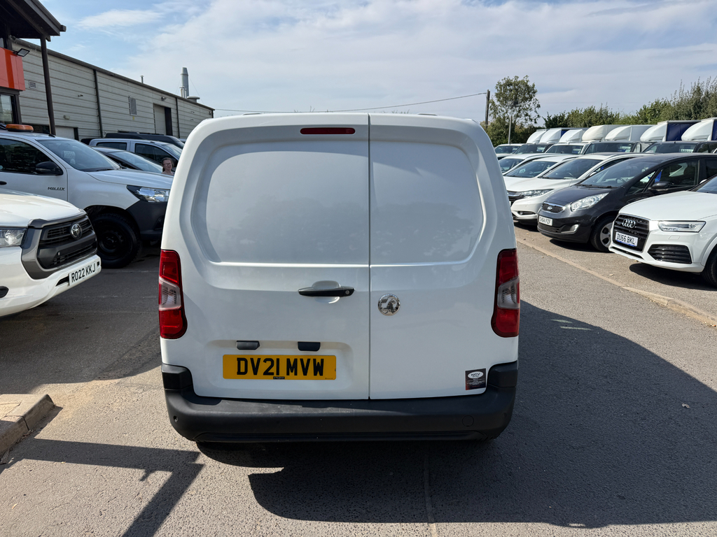 Vauxhall Combo L1h1 2300 Dynamic Ac Carplay White #4