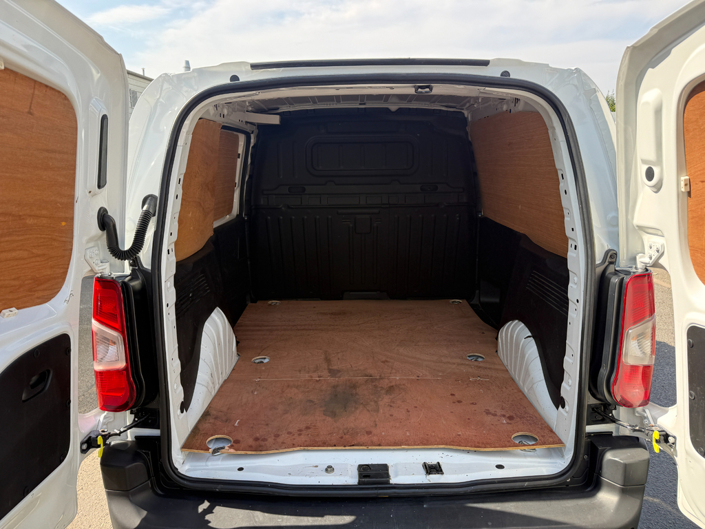 Vauxhall Combo L1h1 2300 Dynamic Ac Carplay White #6