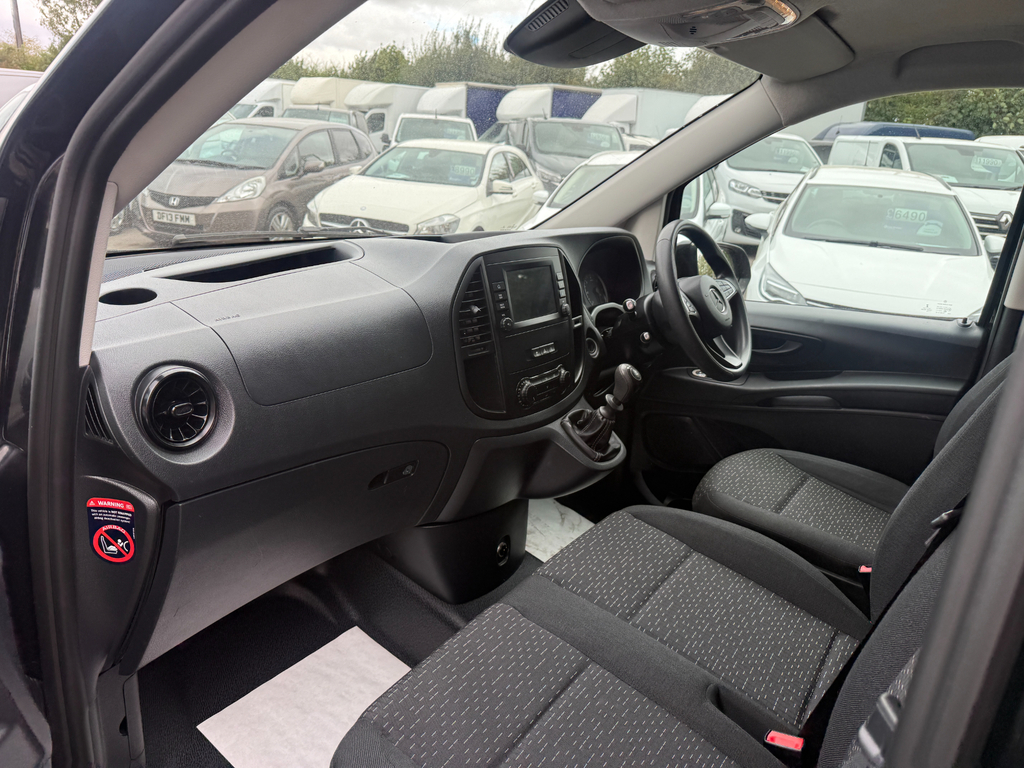 Mercedes-Benz Vito 116Cdi Premium Crew Van 9G-tronic Grey #12