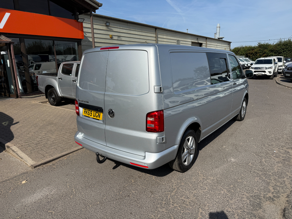 Volkswagen Transporter T32 Tdi Dsg Half Camper Vw Silver #3