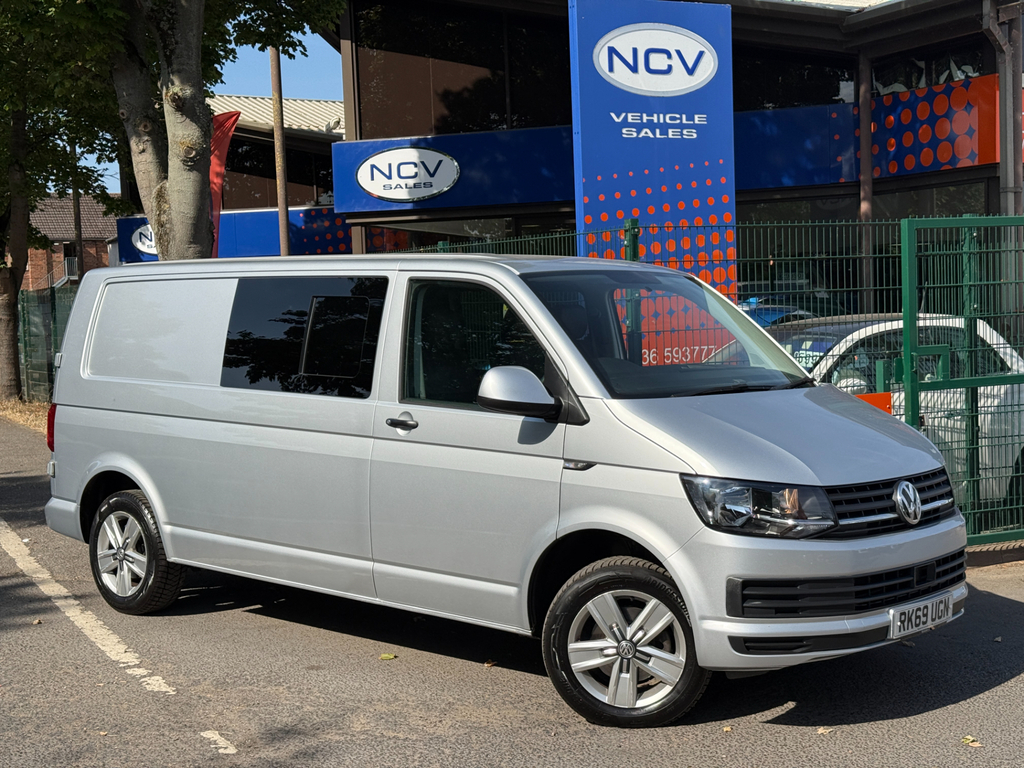 Volkswagen Transporter T32 Tdi Dsg Half Camper Vw Silver