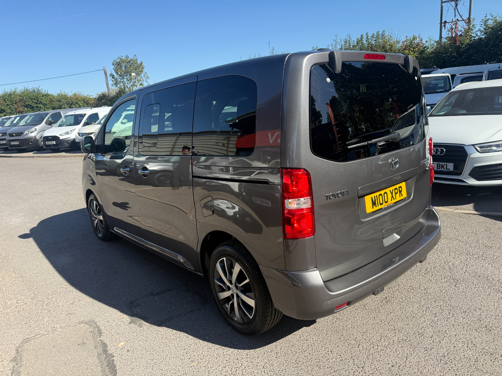 Toyota PROACE D-4d L0 Family 8 Seater Minibus Grey #5