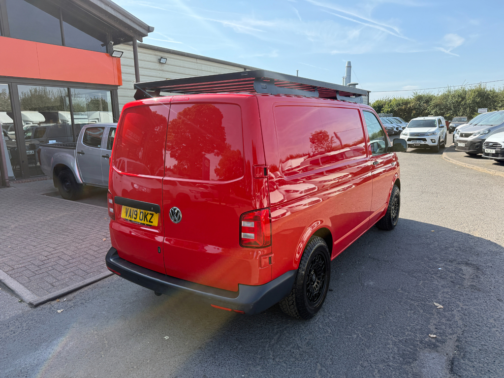 Volkswagen Transporter T28 Tdi Startline Bmt Vw T6 Swomper No Vat Red #3